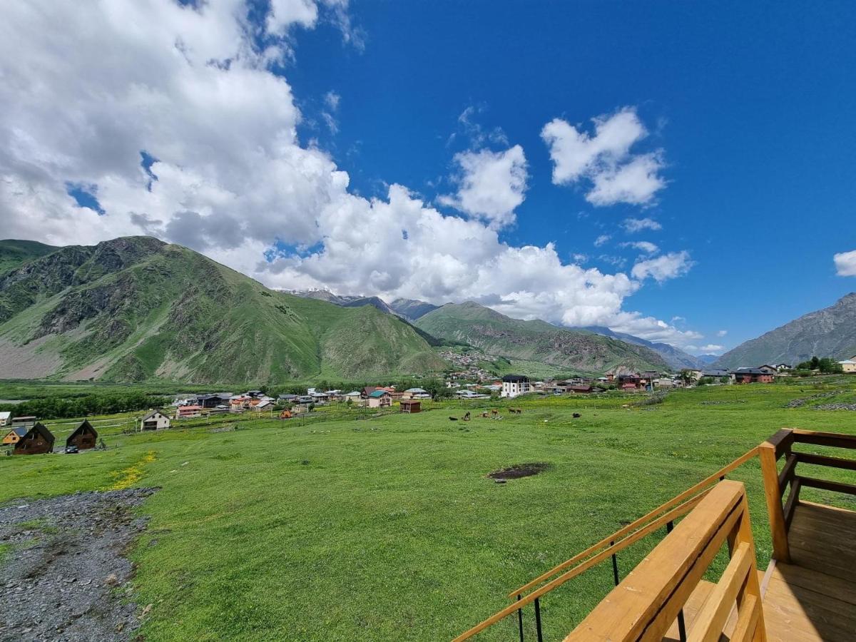 Memory Hut_Kazbegi Apartamento Exterior foto