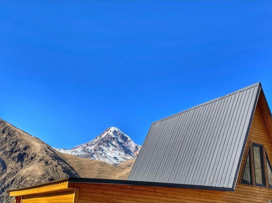 Memory Hut_Kazbegi Apartamento Exterior foto